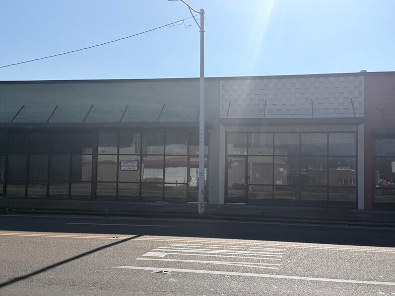 More Photos Of 3393-3437 Summer Ave, Memphis Storefront For Lease