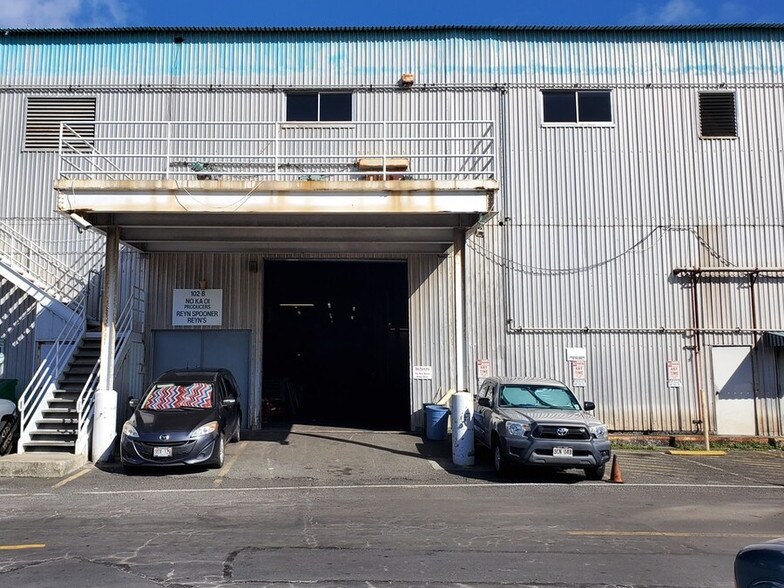 More Photos Of 500 alakawa St, Honolulu Warehouse For Lease
