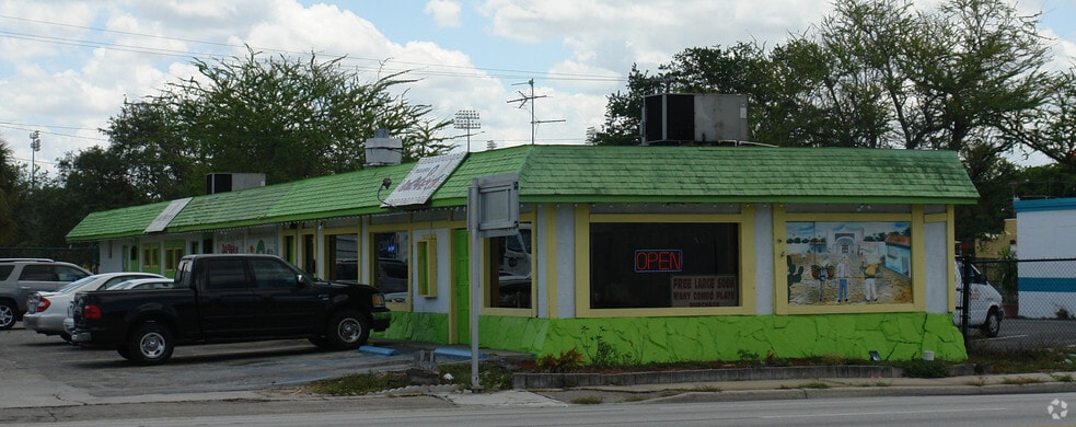 Primary Photo Of 2249 Cleveland Ave, Fort Myers Restaurant For Sale
