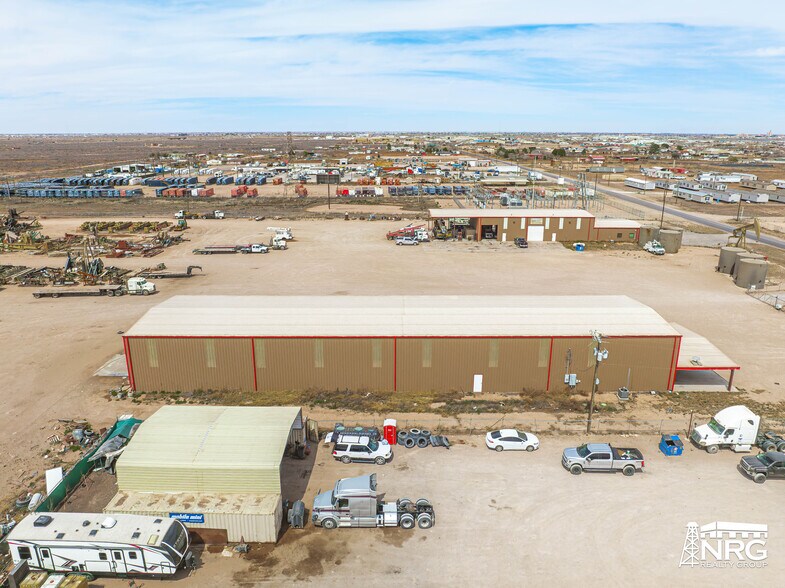 More Photos Of 3460 S Fulton Ave, Odessa Warehouse For Lease