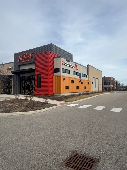 More Photos Of 6147 Trace Parkway Dr, Edwardsville General Retail For Lease