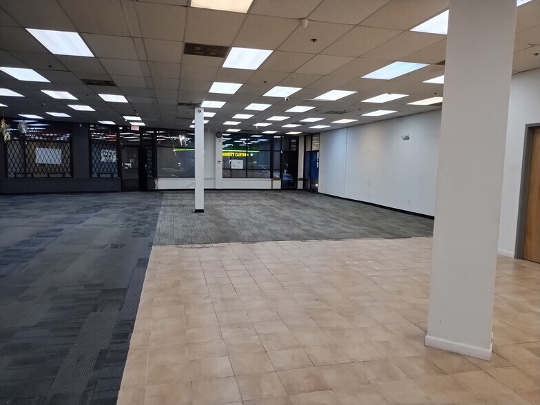 More Photos Of 4310-4328 Main St, Bridgeport Storefront For Lease