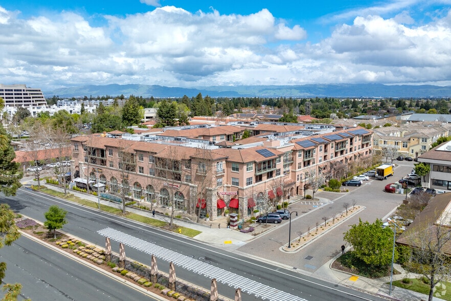 More Photos Of 20560 Town Center Ln, Cupertino Apartments For Lease