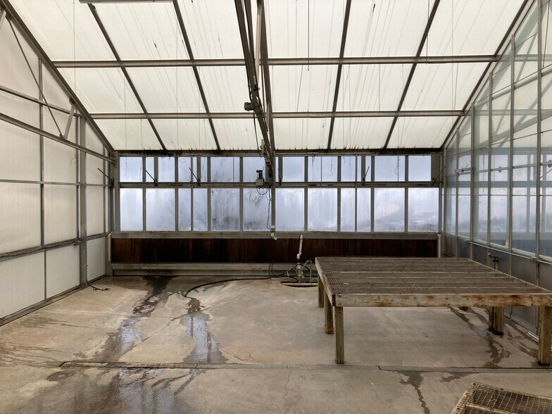 More Photos Of 802 E Central Entrance, Duluth Schools For Lease