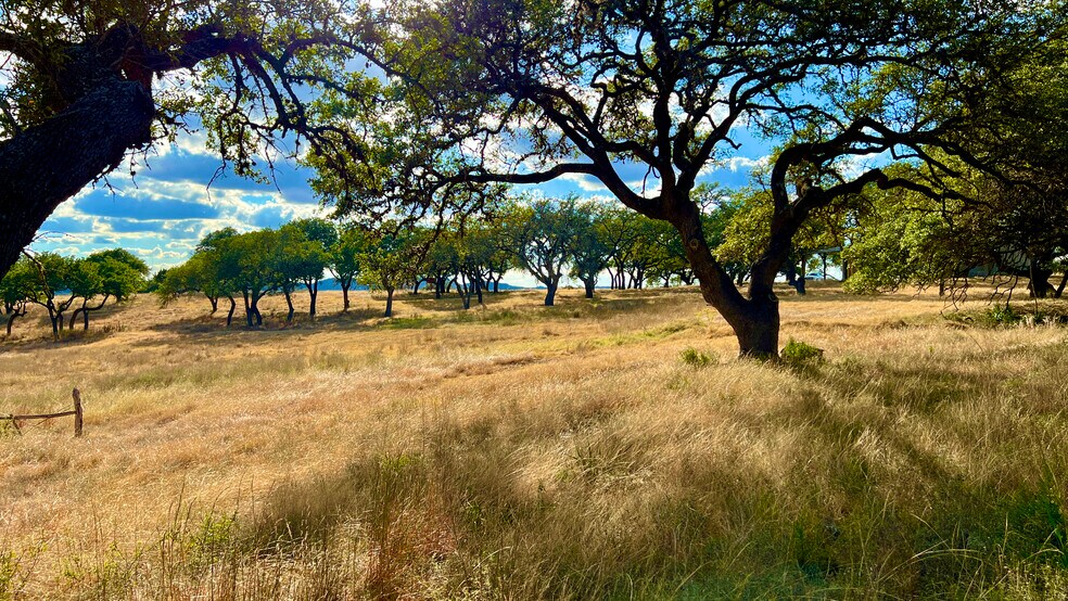 More Photos Of 111 Poehnert Rd, Boerne Land For Sale