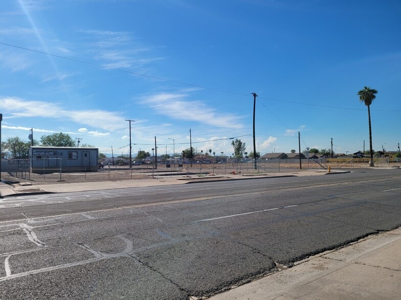 More Photos Of 2901 E Van Buren St, Phoenix Land For Lease