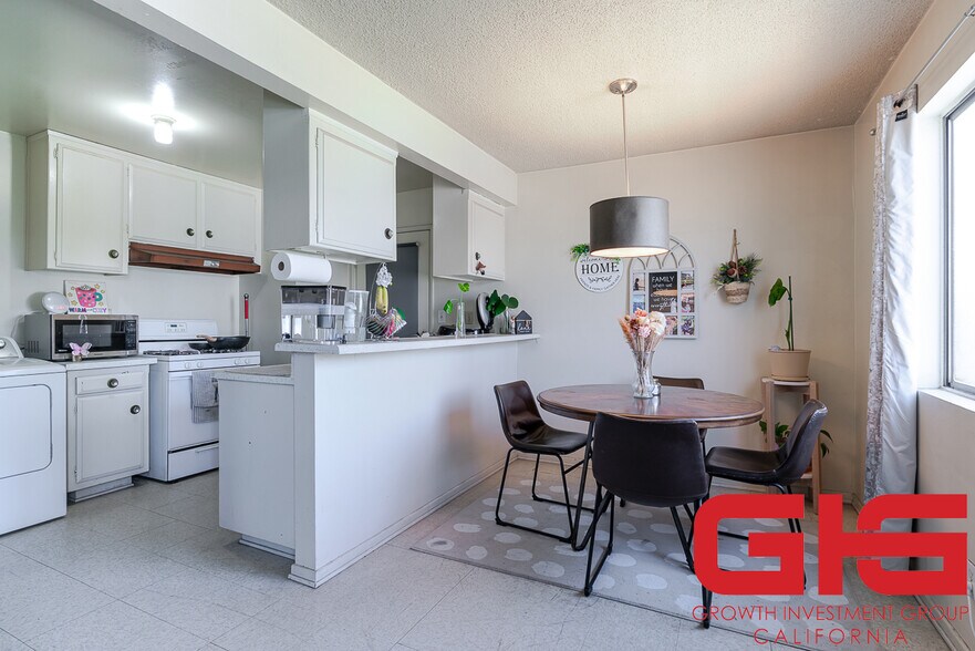 More Photos Of 21306 E Arrow Hwy, Covina Apartments For Sale