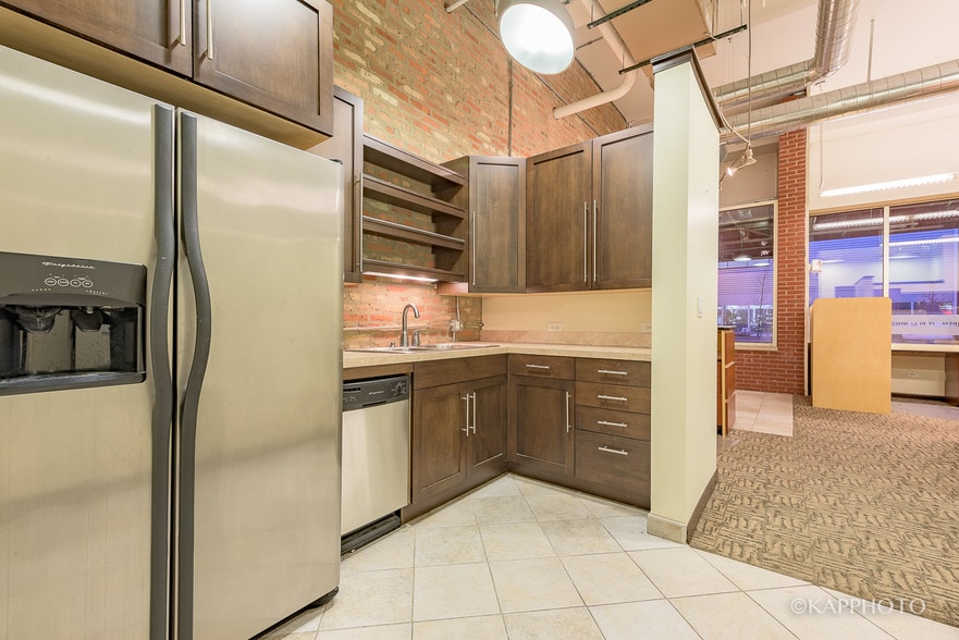 More Photos Of 1631-1633 S Michigan Ave, Chicago Apartments For Sale