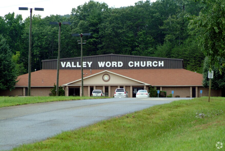 More Photos Of 1928 Loch Haven Dr, Roanoke Specialty For Sale