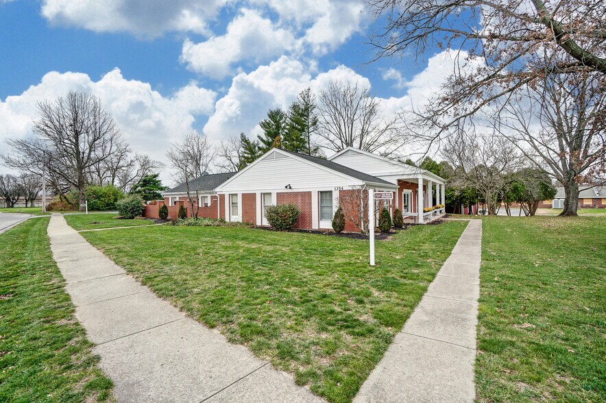 More Photos Of 1354 N Monroe Dr, Xenia Medical For Lease