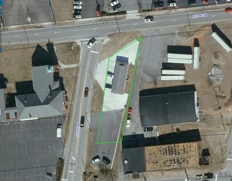 More Photos Of 121 13th St SW, Hickory Office For Sale