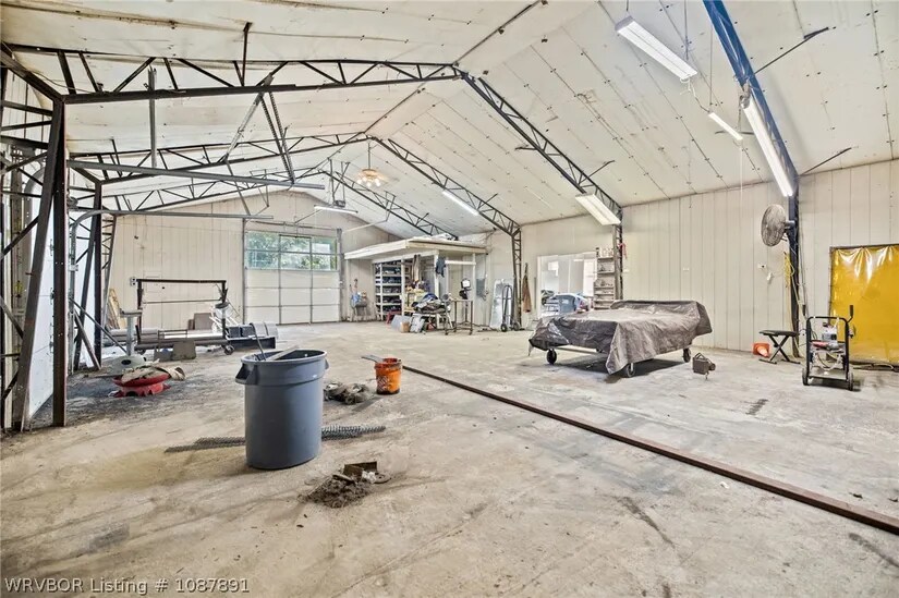 More Photos Of 10425 N Highway 71, Mountainburg Light Manufacturing For Sale