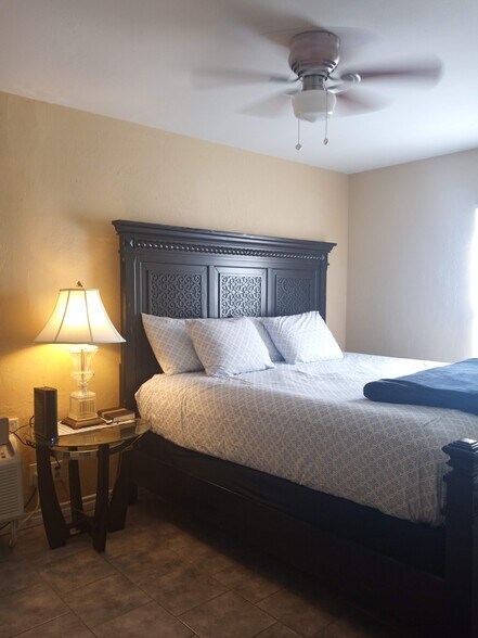 More Photos Of 2009 NW Hoover Ave, Lawton Apartments For Sale
