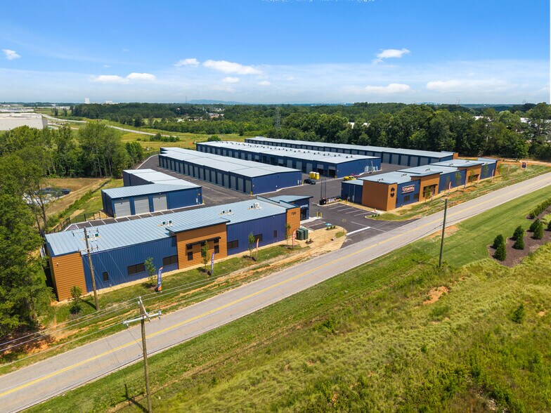 More Photos Of 720 Antioch Dr, Greenville Specialty For Lease