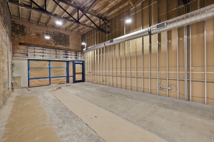 More Photos Of 123 E Bijou St, Colorado Springs Freestanding For Lease