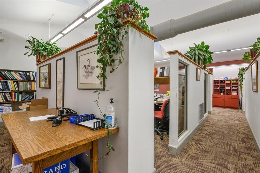 More Photos Of 7518-7526 Harford Rd, Baltimore Office For Sale