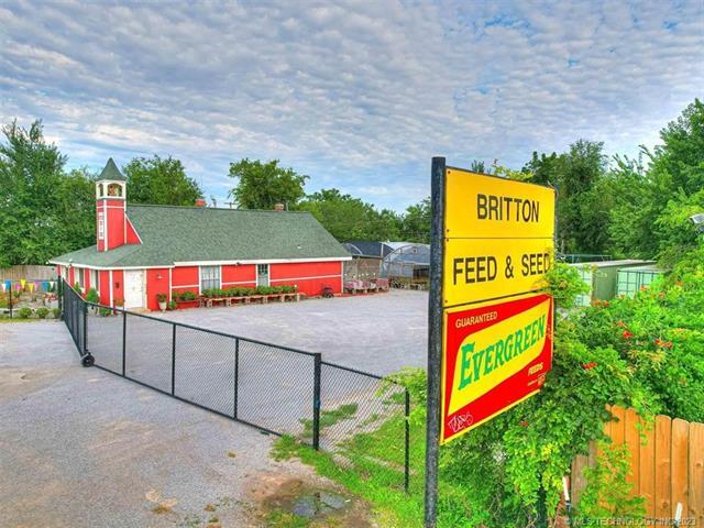 More Photos Of 708 W Britton Rd, Oklahoma City Freestanding For Sale