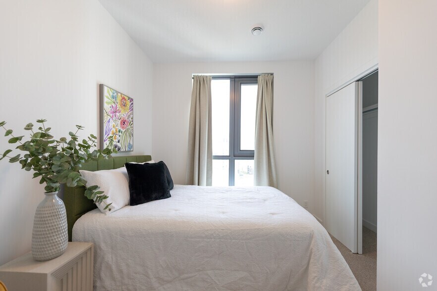 More Photos Of 1442 Highland Rd W, Kitchener Apartments For Lease