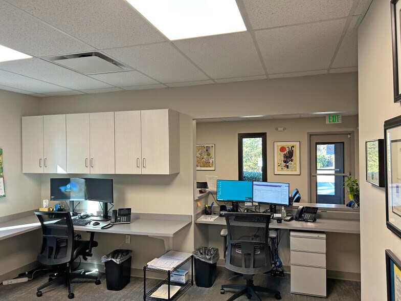 More Photos Of 1061 X-ray Dr, Gastonia Medical For Sale