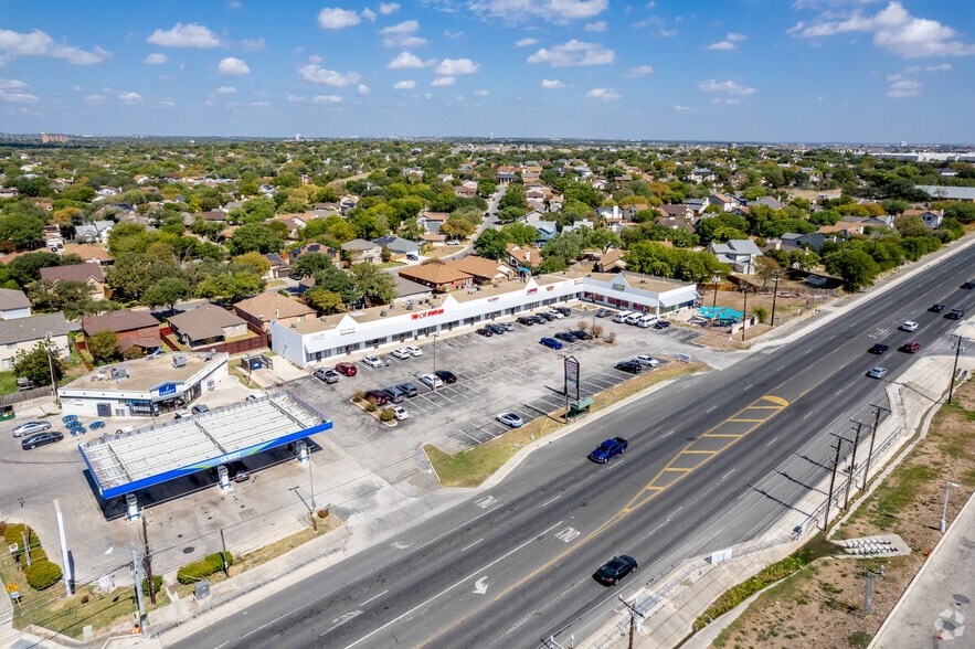 More Photos Of 8021 FM 78, San Antonio Storefront For Sale