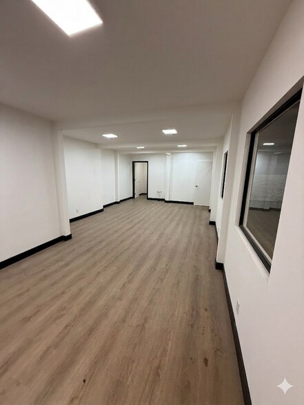 More Photos Of 1806-1814 S San Pedro St, Los Angeles Manufacturing For Lease