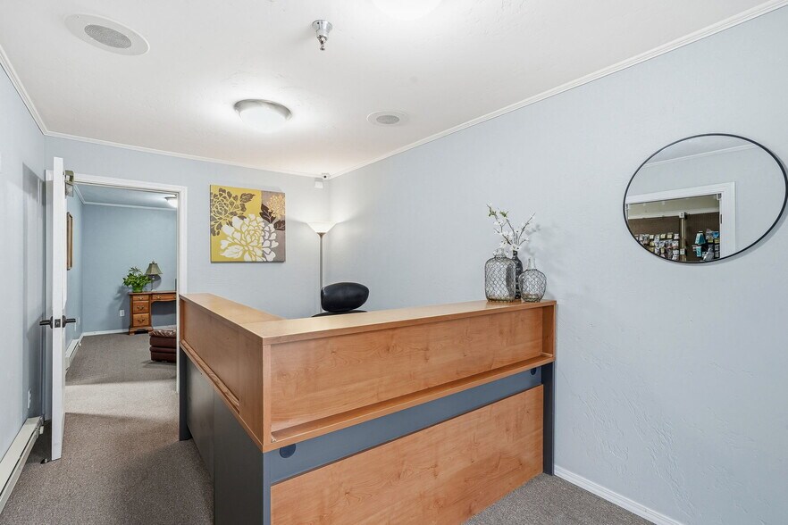 More Photos Of 1845 Wildwood St, Boise Flex For Sale