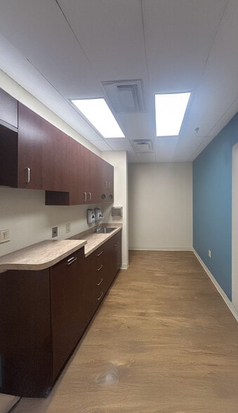 More Photos Of 8945 Guilford Rd, Columbia Office For Lease