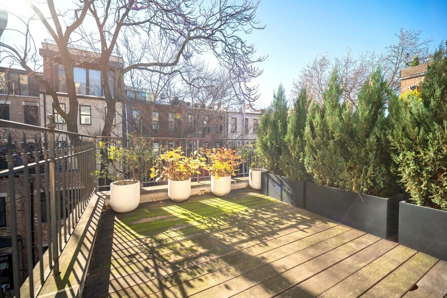More Photos Of 28 W 89th St, New York Apartments For Sale