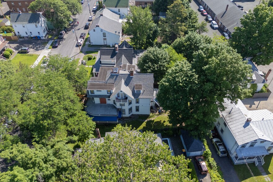 More Photos Of 58 Saint James St, Kingston Apartments For Sale