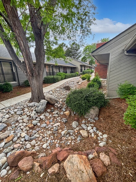 More Photos Of 8751 E Hampden Ave, Denver Office For Sale