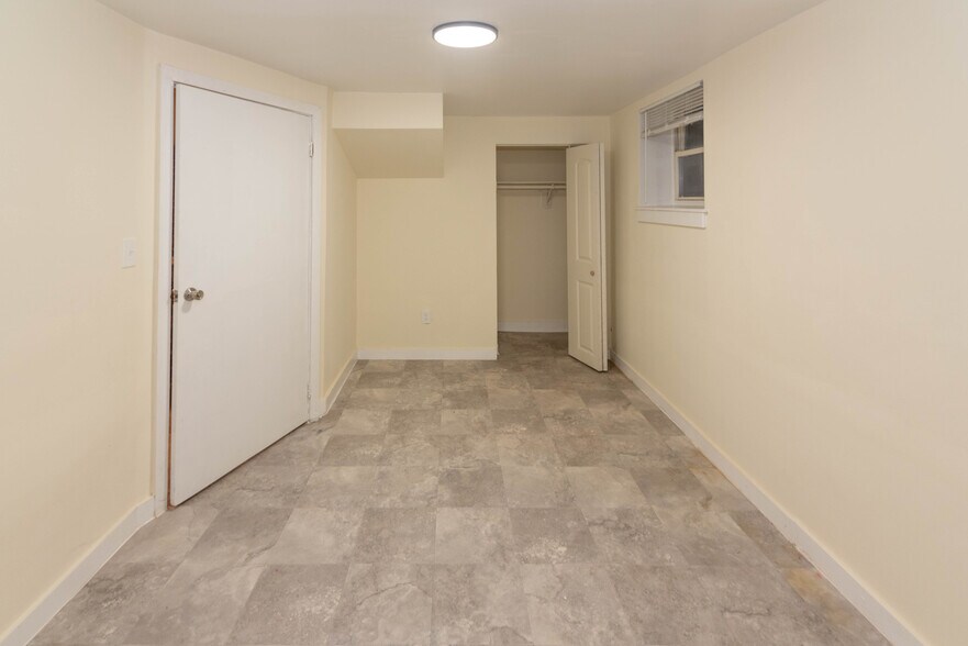 More Photos Of 2100-2102 Maryland Ave, Baltimore Apartments For Sale