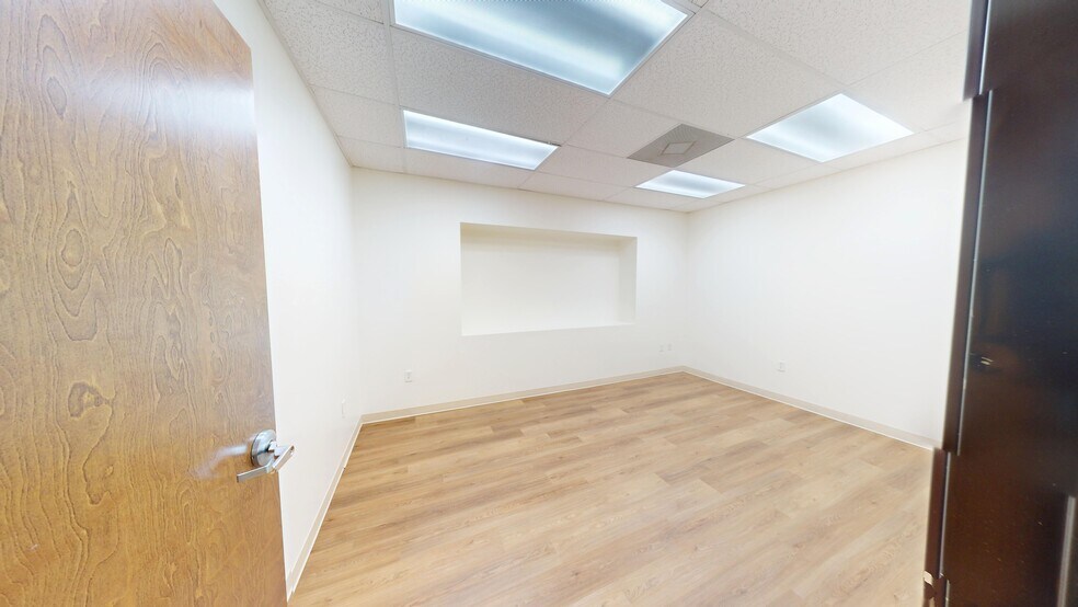 More Photos Of 13621 Immanuel Rd, Pflugerville Warehouse For Sale