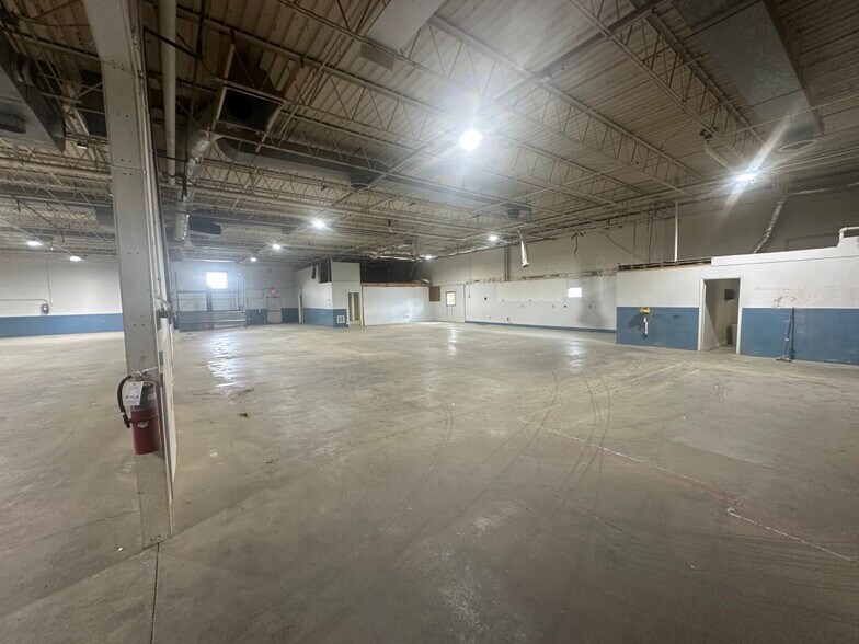 More Photos Of 1512 Nashville Hwy, Columbia Manufacturing For Lease