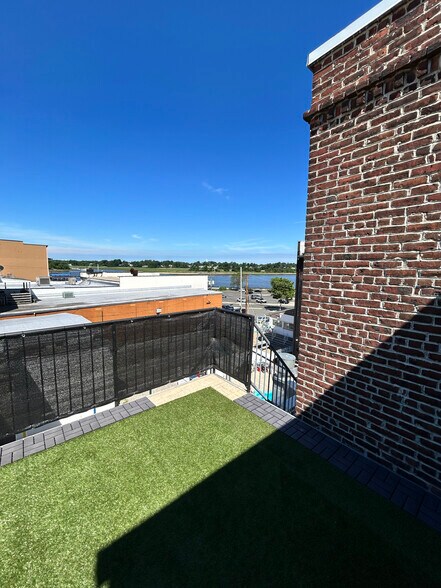 More Photos Of 38 Broad St, Keyport Apartments For Sale