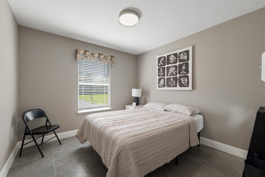 More Photos Of 715 N Medford Rd, Brownsville Lodge Meeting Hall For Lease