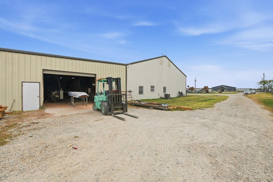 More Photos Of 9510 Swafford Rd, Justin Land For Sale