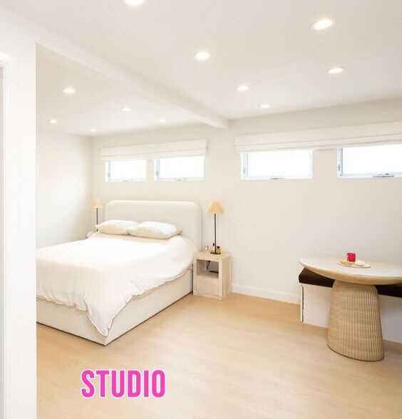 More Photos Of 2329 Ocean Ave, Venice Multifamily For Sale