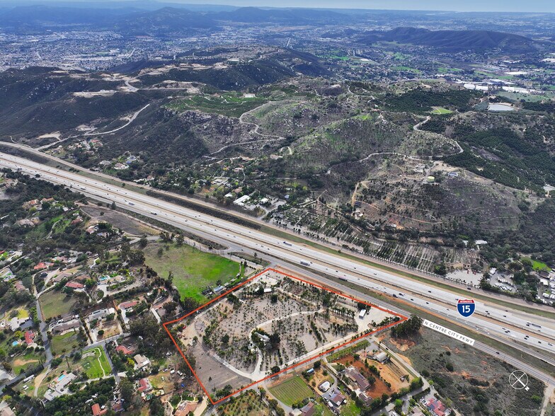 More Photos Of 26437 N Centre City Pky, Escondido Land For Sale