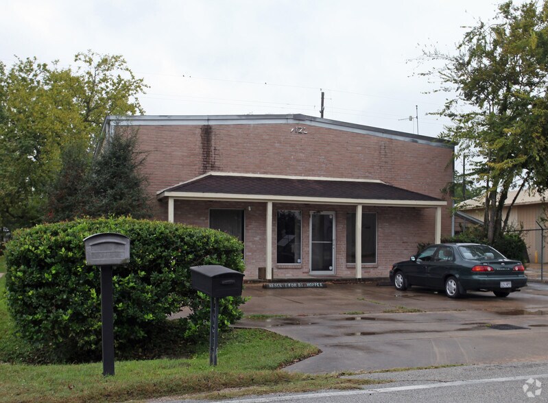 Primary Photo Of 9123 Thomasville Dr, Houston Warehouse For Lease