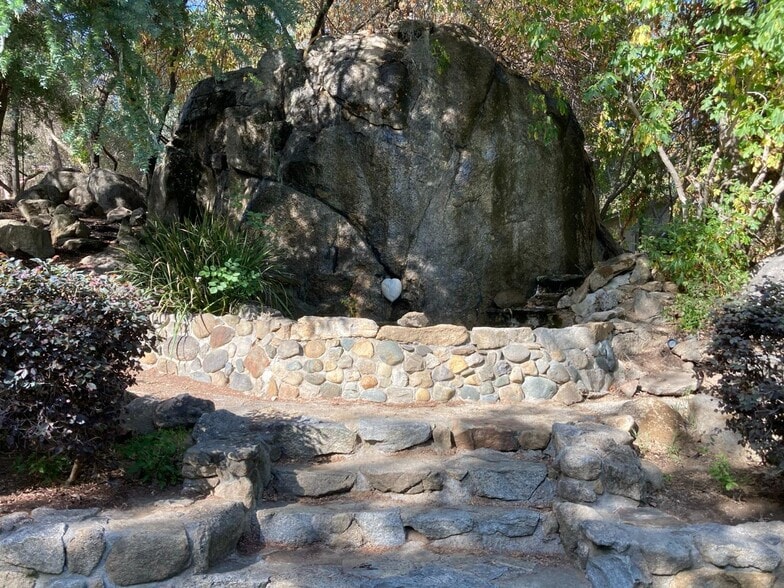 More Photos Of 42975 Sierra Dr, Three Rivers Hotel For Sale