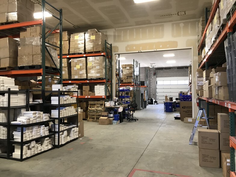 More Photos Of 426 E 1750 N, Vineyard Warehouse For Lease