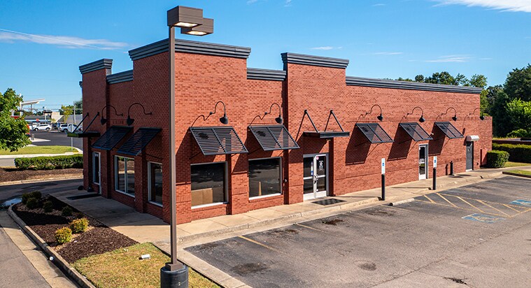 More Photos Of 5816 W Broad St, Richmond General Retail For Sale