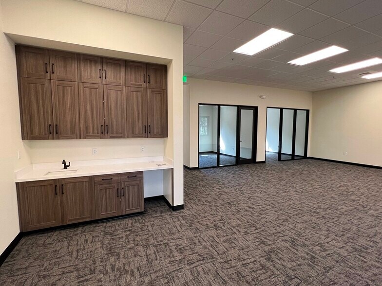 More Photos Of 351-356 Providence Mine Rd, Nevada City Medical For Lease