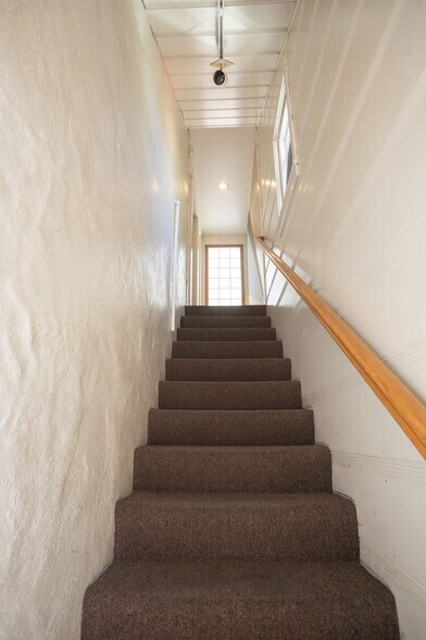 More Photos Of 41312 Big Bear Blvd, Big Bear Lake General Retail For Sale