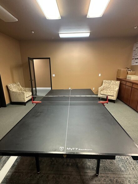 More Photos Of 3924 W Caldwell Ave, Visalia Coworking Space