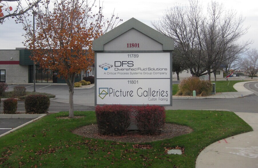 More Photos Of 11801 W Executive Dr, Boise Showroom For Lease