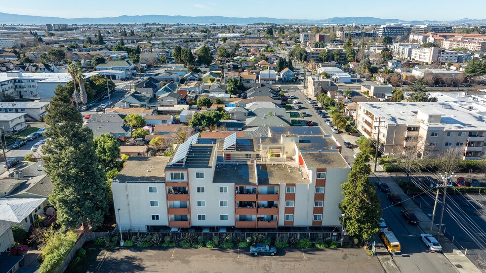 More Photos Of 65 Thornton St, San Leandro Apartments For Sale