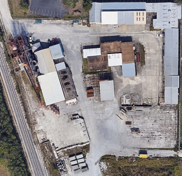 More Photos Of 1400 10th Ave, Vero Beach Warehouse For Sale