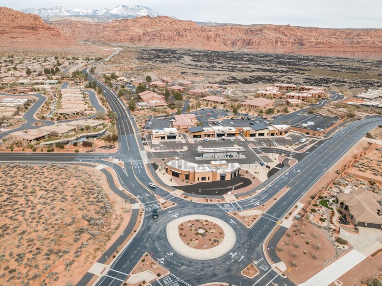 Primary Photo Of Snow Canyon Pky, Ivins General Retail For Lease