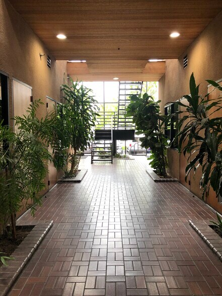 More Photos Of 5500 Bolsa Ave, Huntington Beach Loft Creative Space For Lease